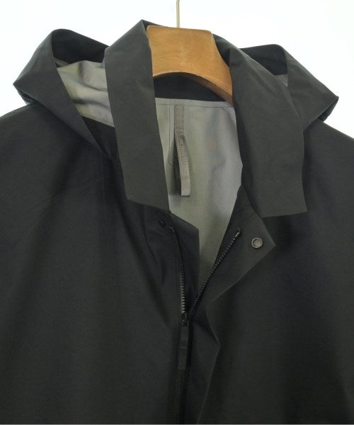 ARC'TERYX VEILANCE เสื้อโค้ท อื่น