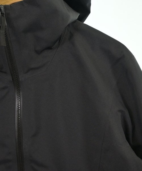 ARC'TERYX VEILANCE เสื้อพาร์กาภูเขา