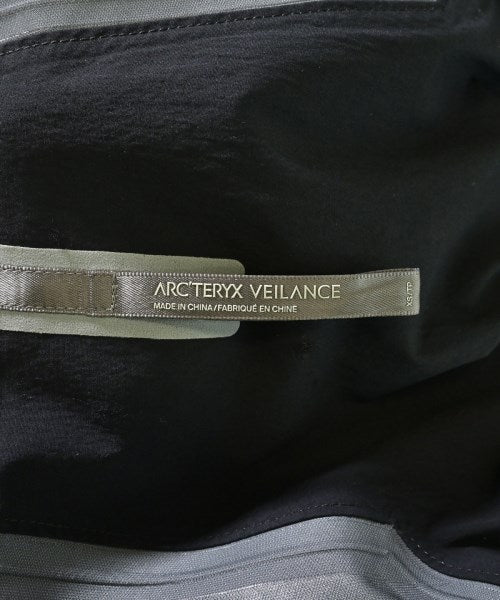ARC'TERYX VEILANCE แจ็คเก็ตเบลาส์ อื่น