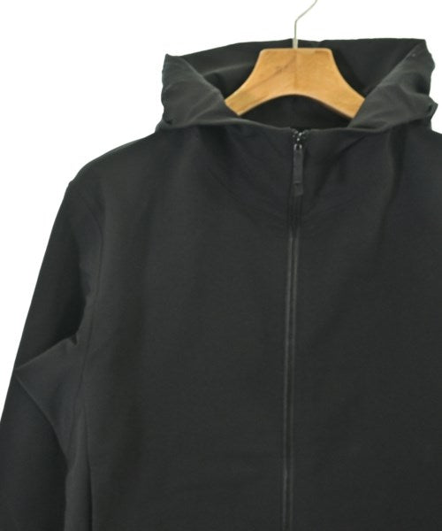 ARC'TERYX VEILANCE แจ็คเก็ตเบลาส์ อื่น