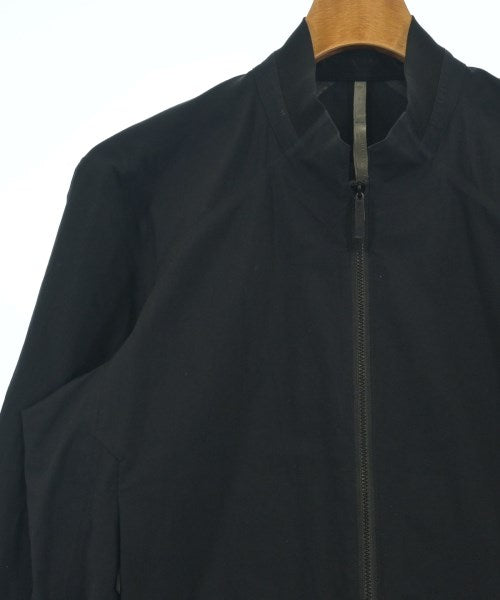 ARC'TERYX VEILANCE แจ็คเก็ตเบลาส์ อื่น