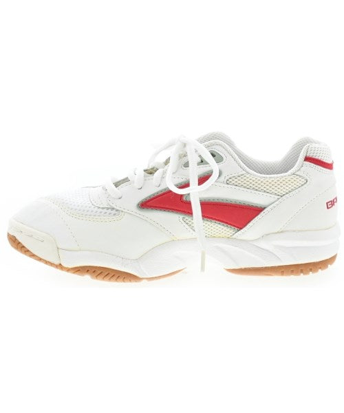 BROOKS รองเท้าผ้าใบ