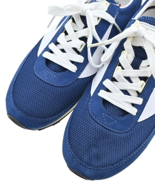 BROOKS รองเท้าผ้าใบ