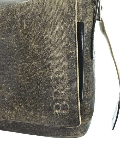BROOKS กระเป๋าสะพาย