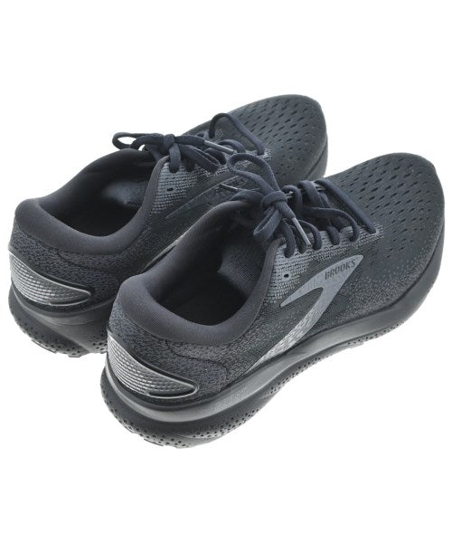 BROOKS รองเท้าผ้าใบ