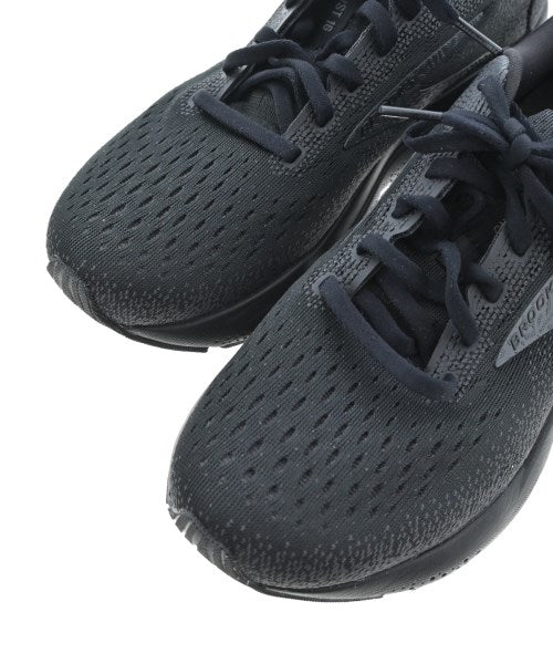 BROOKS รองเท้าผ้าใบ