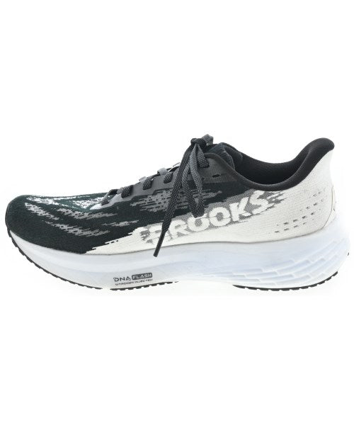 BROOKS รองเท้าผ้าใบ