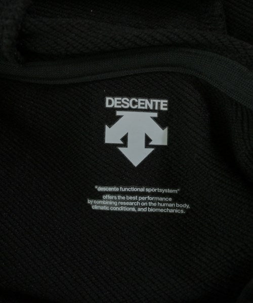 DESCENTE เสื้อสเวตเตอร์