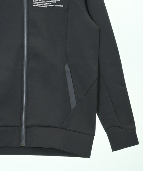 DESCENTE เสื้อฮู้ด