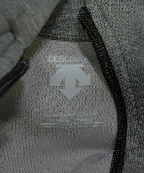 DESCENTE เสื้อฮู้ด