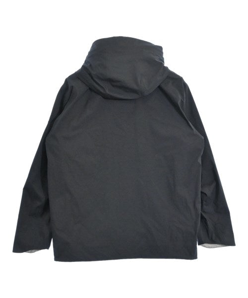 DESCENTE เสื้อพาร์กาภูเขา