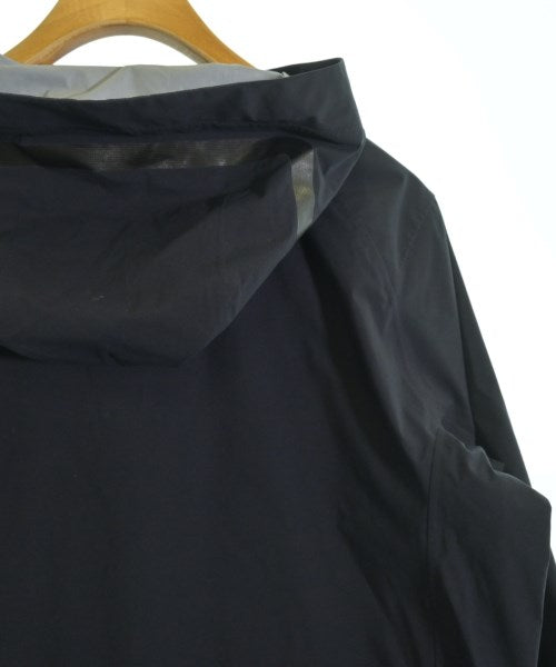 DESCENTE เสื้อโค้ท อื่น