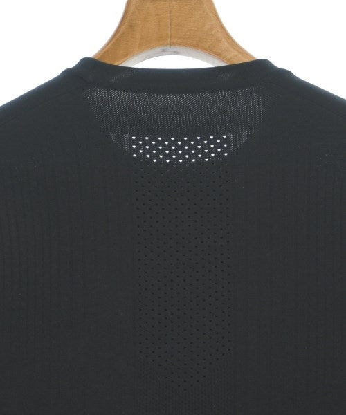 DESCENTE เสื้อกันหนาว