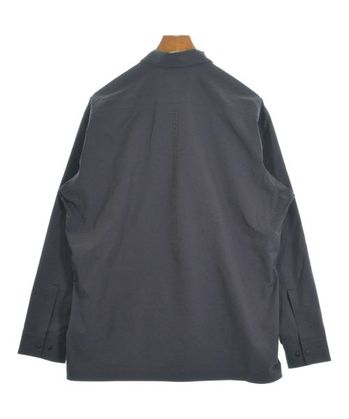 DESCENTE เสื้อลำลอง