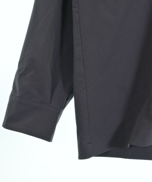 DESCENTE เสื้อลำลอง