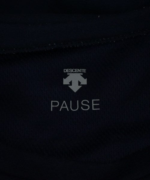 DESCENTE เสื้อยืด/เสื้อท็อปส์