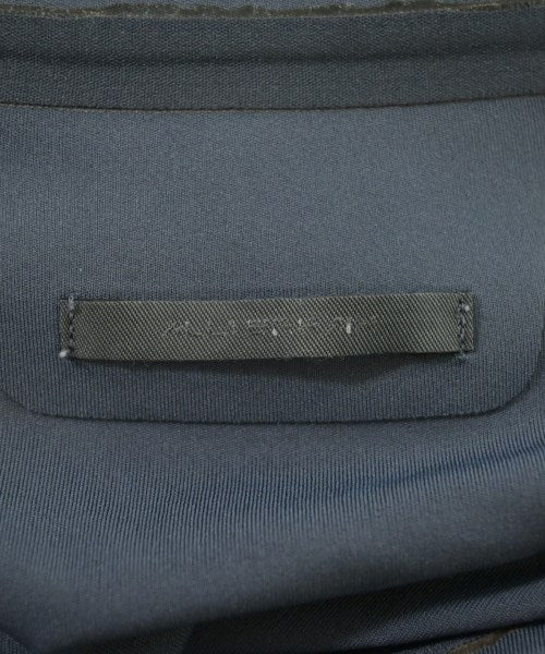 DESCENTE เสื้อยืด/เสื้อท็อปส์