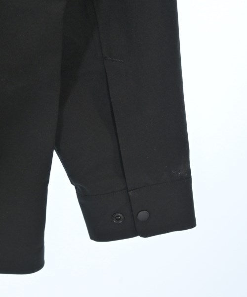 DESCENTE เสื้อลำลอง