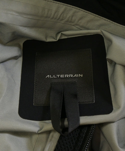 DESCENTE เสื้อพาร์กาภูเขา