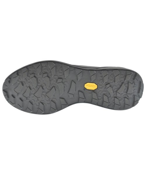 DESCENTE รองเท้าผ้าใบ