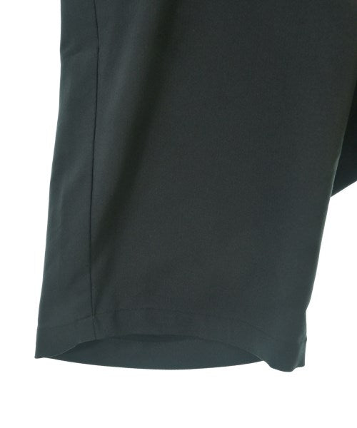 DESCENTE กางเกงขาสั้น