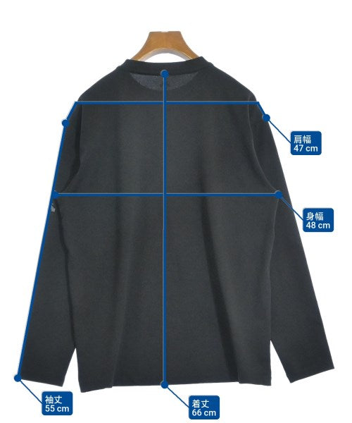 DESCENTE เสื้อยืด/เสื้อท็อปส์