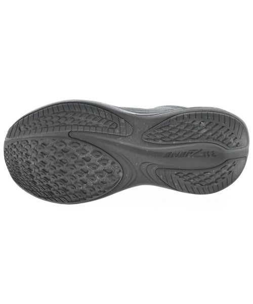 DESCENTE รองเท้าผ้าใบ
