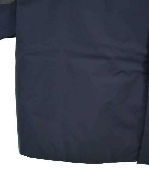 DESCENTE เสื้อโค้ท