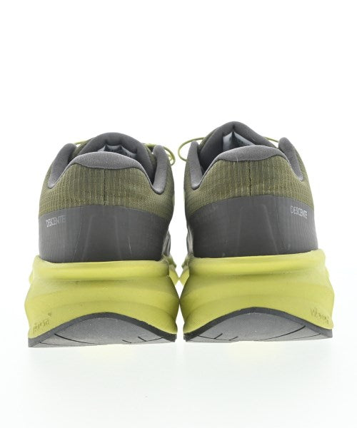 DESCENTE รองเท้าผ้าใบ