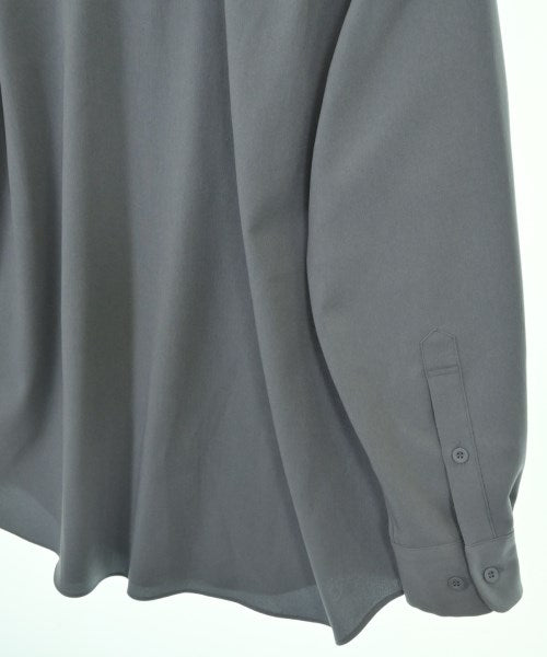 DESCENTE เสื้อลำลอง
