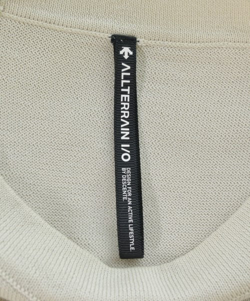 DESCENTE เสื้อกันหนาว