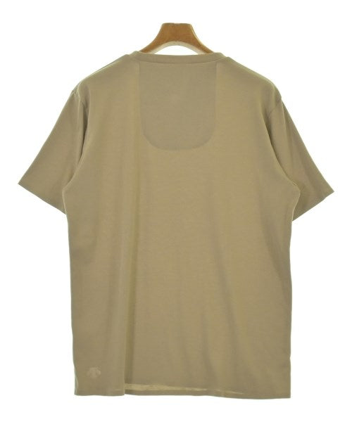 DESCENTE เสื้อยืด/เสื้อท็อปส์