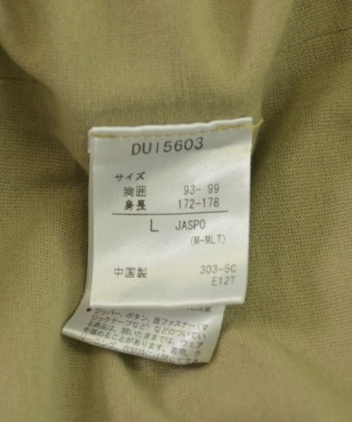 DESCENTE เสื้อยืด/เสื้อท็อปส์