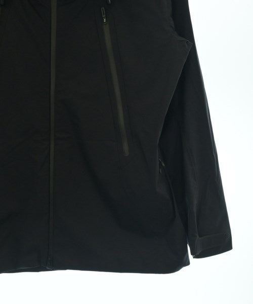 DESCENTE เสื้อพาร์กาภูเขา