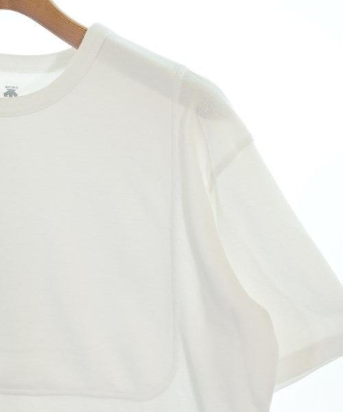 DESCENTE เสื้อยืด/เสื้อท็อปส์