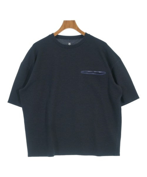 DESCENTE เสื้อยืด/เสื้อท็อปส์
