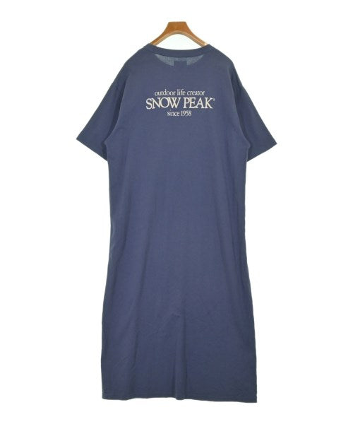 snow peak ชุดเดรส