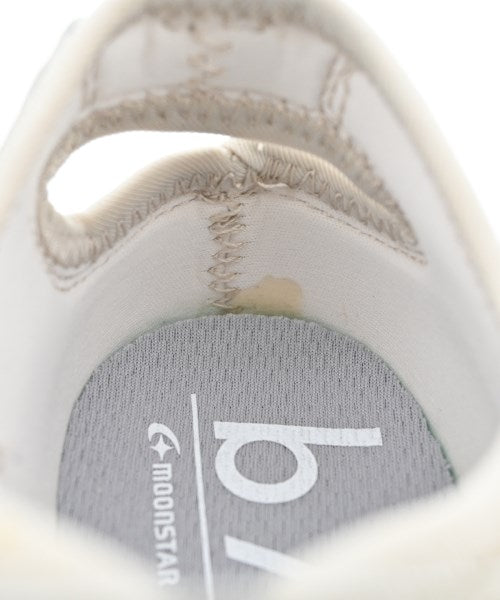 MOONSTAR รองเท้าผ้าใบ