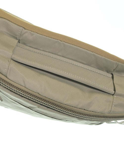 F/CE. กระเป๋า อื่น