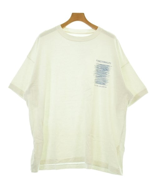 F/CE. เสื้อยืด/เสื้อท็อปส์