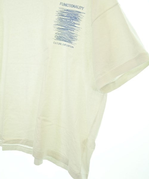 F/CE. เสื้อยืด/เสื้อท็อปส์