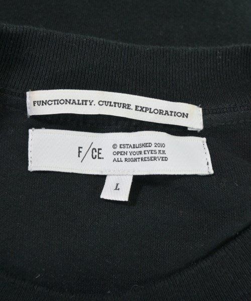 F/CE. เสื้อยืด/เสื้อท็อปส์