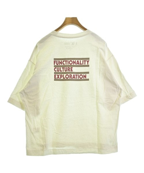 F/CE. เสื้อยืด/เสื้อท็อปส์