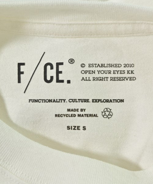 F/CE. เสื้อยืด/เสื้อท็อปส์
