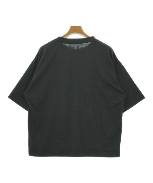 F/CE. เสื้อยืด/เสื้อท็อปส์