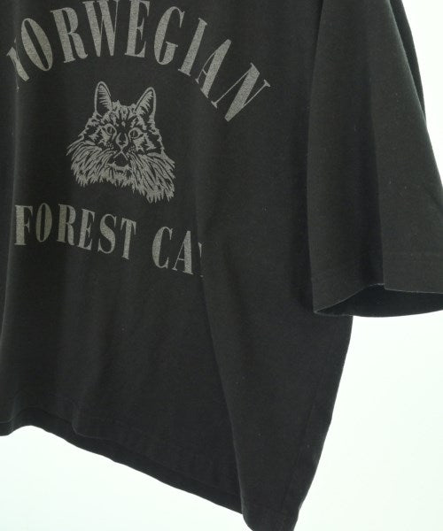F/CE. เสื้อยืด/เสื้อท็อปส์