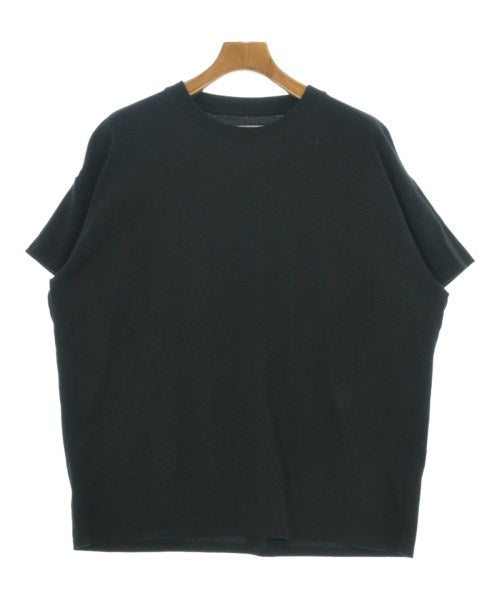 F/CE. เสื้อยืด/เสื้อท็อปส์