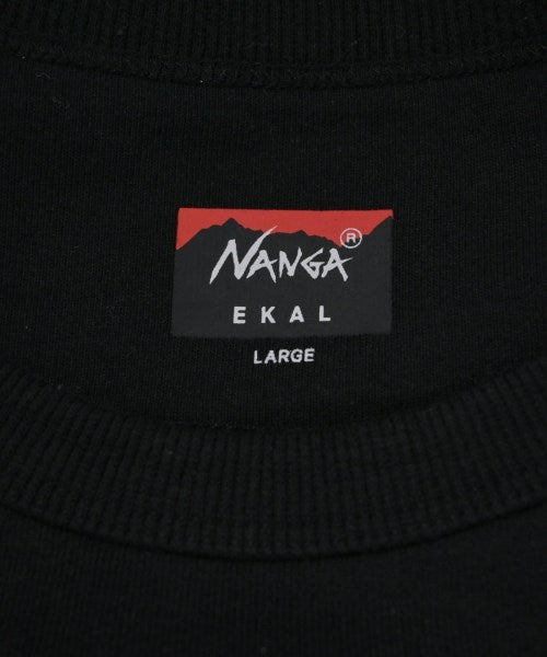 NANGA เสื้อยืด/เสื้อท็อปส์