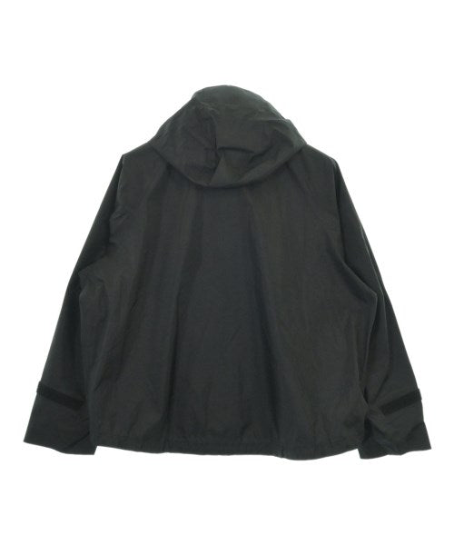NANGA เสื้อพาร์กาภูเขา
