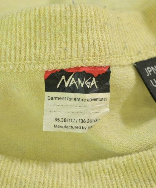 NANGA เสื้อยืด/เสื้อท็อปส์